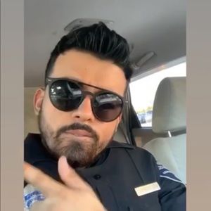 Meet your Posher, Jose